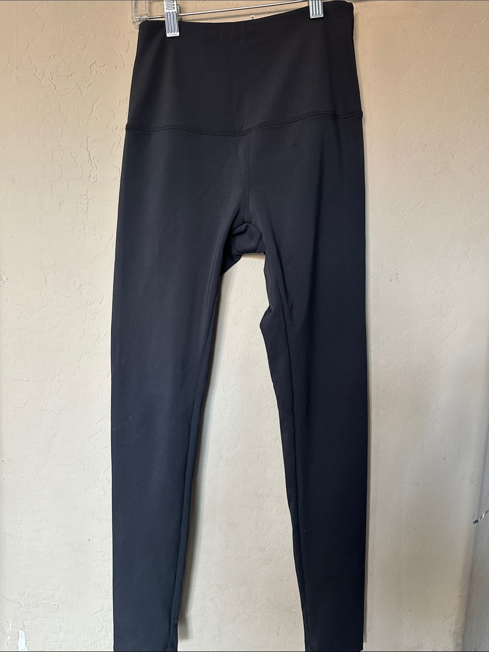 Forme Black High-Waist Leggings
